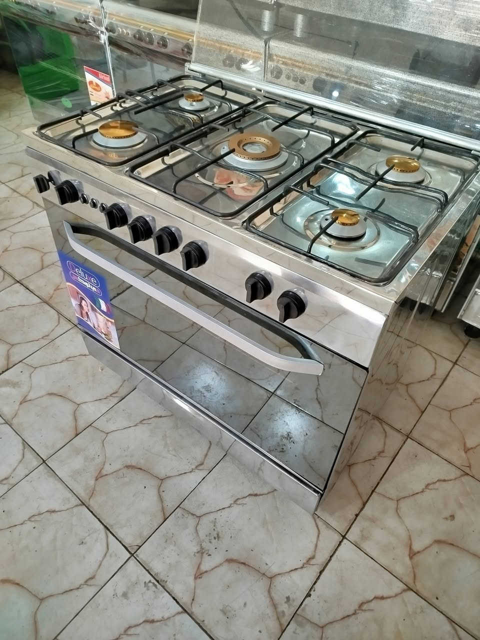 طباخ فريش مصري للبيع عل فحص وضمان ديوانيه حي العسكري قرب تقاطع شارع ستين قرب موكب  باب الحوائج سعر 240للاستفسار تصال على رقم ***********بي واتساب
