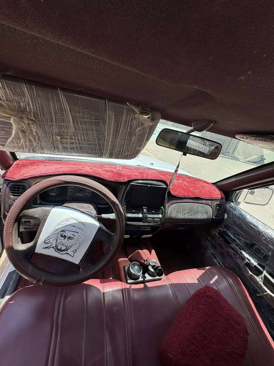 السلام عليكم
 للبيع سياره بيكم موديل 2002 محدثه 2013 بدون ضربه مكينه جديده كير جديد اكسن جديد كهرباىيات شغاله فول تخم تار جديد مداور ثاني يوم 
للاستفسار الاتصال ع الرقم ***********
