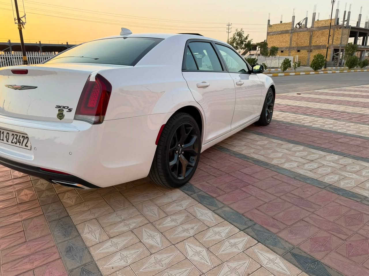 سلام عليكم اوباما 2023 للبيع كلين تايتل فول واحد على واحد سياره جديده بعدهي زيرو بريحه الشركه 
موصفات 
فتحه سلايت 

شفتات 

شاشه جبيره 
Car play 

حساسات خلفيه و اماميه 

نقطه عمياء رادار 
ترحيب اشاره بالمرايه 

السياره بسمي رقم بغداد مكانها مركز 
السعر 350$ وبيها مجال 
السياره كفاله عامه كلين من الشخط
رقم الهاتف للاستفسار 
***********
***********
