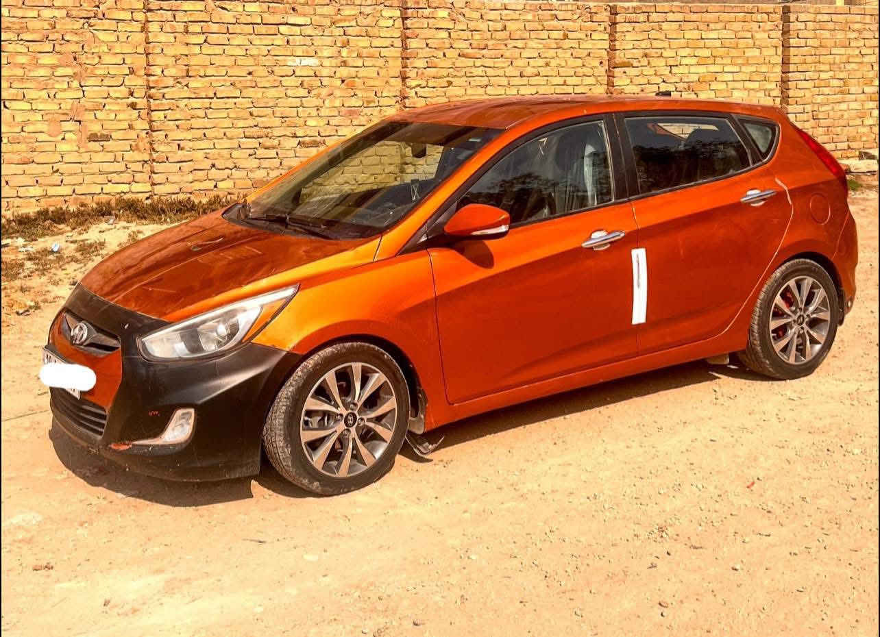 السلام عليكم بيع مستعجل
سيارة اكسنت  هاج باك لون مشمشي مميز

محرك ١٦٠٠ gdi

كلين

٢٠١٧

امريكي داخلة سرقه لايتات فقط 

كامرات اماميه خلفيه وشاشه اندرويد

رقمها الدولي الجديد 

بصمة وتشغيل عن بعد 

اشاره بالمريء ويل كب 

لايت عدسات زنون 

منظومة غاز 

تحكم استيرن

كير مكينه حداديه كله مكفول 

سنوية لل٢٩
مكاني بابل 

سعر 90  وبيها مجال للشراي 

*********** الاتصال عالرقم
