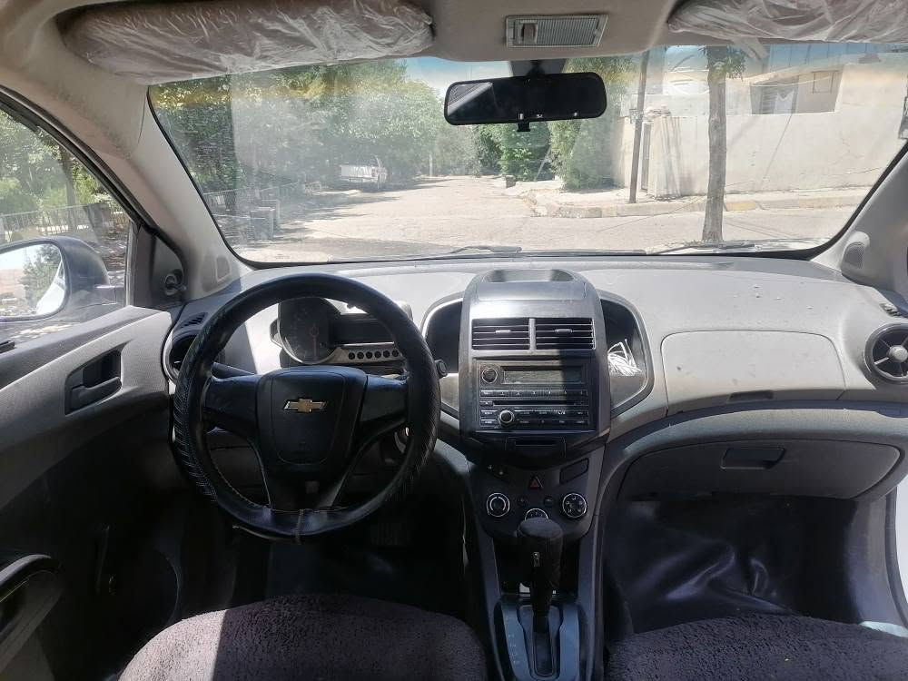 شؤفليت سؤنيك ٢٠١٢رةقةم بةخدادسةنةوي عاجي لةگةلة بةشةرت تةحويل نايفرؤشم هيج كيشةي نية سةيارةكةزؤرجوانوباكة ديناريك مةسروفي تيدانيةجوارتايةوويل لؤكي لةزيرداية گيرومةكينةبةشةرتي ١٠٠فيتةرتنوتؤلي بةشةرت گيرئؤتوماتيكوعادية مالي دؤستة سعر٤٤گةلاوموعامةلةية شوين بازيان *********** السليمانية, العراق
