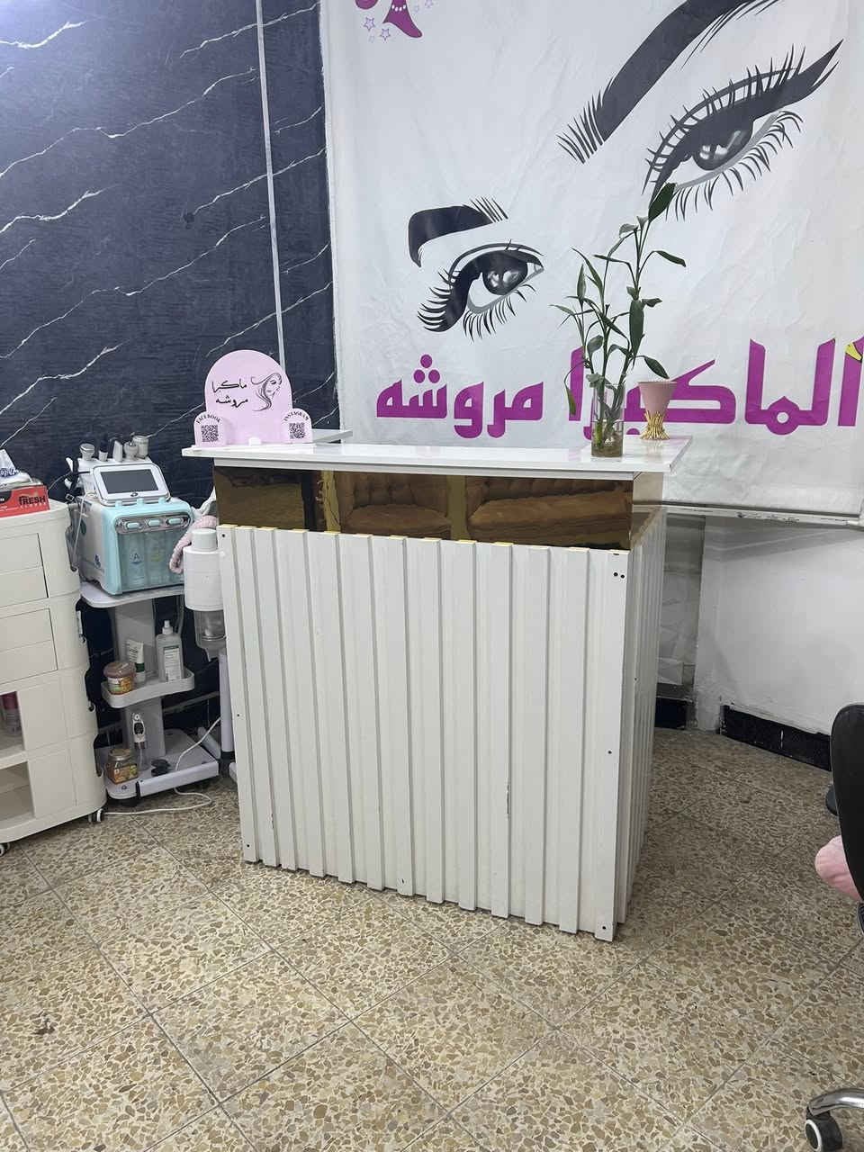 عندي ذني الغراض للبيع المكان الاعلام السعر خاص


**إذا كنت صاحب هذا الإعلان وتريد حذفه لأي سبب، رجاءا أرسل رسالة إلى الدعم الفني**