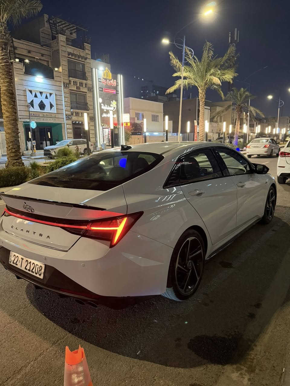 شلونكم شباب النترا ان لاين موديل ٢٠٢٣ فول مواصفات ماشيه 50الف كيلو دخول جديد ضربته قبغ جنطه حادثه كلش حلو لا دواخل لا اريباك حاط صور حادث بل منشور مكاني بغداد وزيريه سعره ١٦٠ وبيه مجال *********** 🖤
