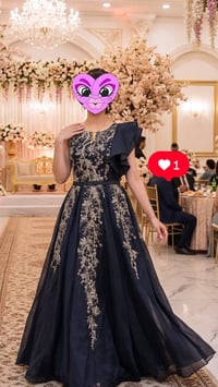 فستان • قياس ٤٠/٤٢