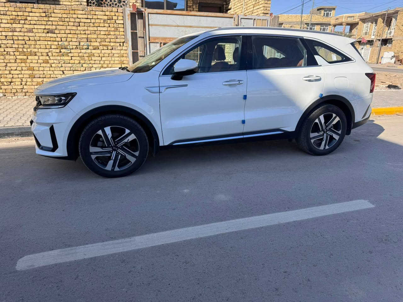 كيا سورنتو 2021 خليجي
المحرك 6 3500 سلندر
كير 8 سرعات
مفتاح التشغيل بصمة
تشغيل عن بعد
فتح الصندوق كهرباء
جامات 4 اوتو صعود نزول
دشبول 7 الوان
قبضات ابواب المنيوم.
لايت زينون + LED
كشافات زينون
مثبت سرعة
المودات والاوامر الصوتية
عدد المقاعد 7 راكب
مقاعد امامية كهرباء
مقاعد جلد
بردات ابواب خلفية
شاشة ابل كار بلي
حساسات امامية
حساسات خلفية
تبريد شاشة
3 قطع تبريد
نظام نزول منحدرات.
نظام مانع تزحلق
‏ABS
شاحن موبايل واير ليس
اشاير بالمري والمري شفط
حساس اطارات
‏USB مخرج
‏Bluetooth
مخرج منفذ الطاقة عدد  8
عدد حاملات اكواب 8
درايف مود
‏comfort - eco-sport-smart )
بصمة تشغيل عدد 2
ماشية 45 ألف  ما ماشية السيارة
السونار مرفق مع الصور ✨
السيارة فول نظافة شغل وأطلع
السيارة بأسمي تحويل ثاني يوم
السعر 265$💵 وبي مجال بسيط
مكان السيارة:  واسط المركز
***********
