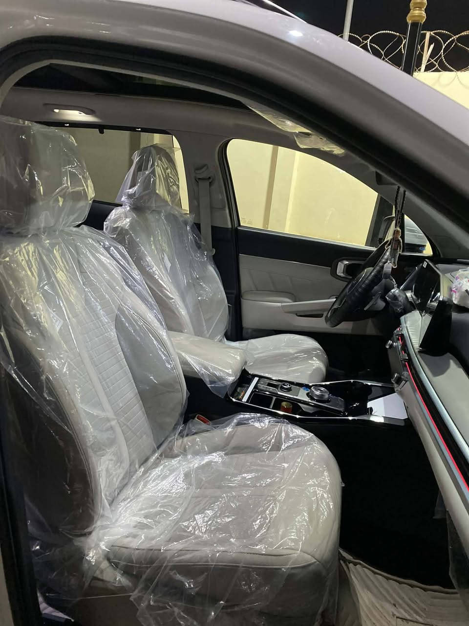 كيا سورنتو رقم اربيل وبسمي موديل2024محرك 6سلندر السياره ماشيا 28كفاله عامه على وضع الشركه المواصفات بانوراما كشنات كهربائي كير موس اربعه انضمه قياده منحدرات شفتات بلستيرن اوتو هلولد كامره وحده حساس امامي خلفي جنطه كهربائي مكان السياره صلاح الدين بيجي للااستفسار ع الرقم ***********
