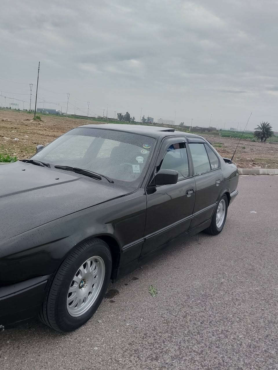 سلام وعليكم البيع فقط بدون مروس بيع فقط525اصل مكينه مسكر عدله كير عادي مكينه كير شرط تبريد شغال دوشمه جديده 4وجه بواب نضاف صدر مامي تعبان صدر خلفي نضيف كهربيات شغاله سنويه بيضه شرط الوكاله ول تحويل كربون بنزين بيها،،،،، بيها ضربه بل تكمه شبر او نص معشر عليها بل صوره ليت ناصي عالي زنون ايرفلو جديد مل كصه قبل سبوع شتريته ترهم مقدمه20مع ضمنات سعر الكلي37وبيها مجال مكان سياره موصل كوكجلي  ***********++++++***********
