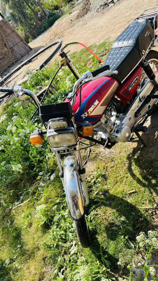 للبيع اربعه كير
الشاصي مديل 2014 معمره
(اوراق اصولي )
الدراجه نضيفه شوفت عينك معايزه شي 
السعر 450 وبيع مجال بسيط 
كربلاء الحسينيه 
***********
