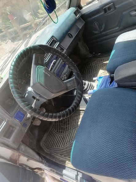 بكم دبل 88 اكروسيدا رقم نينوي شرط التحويل كير شرط ٤ محرك اثر واي السعر ٦٥ وبيها مجال اتصل وابشر *********** /*********** العنوان مخمور قريه مهانه
