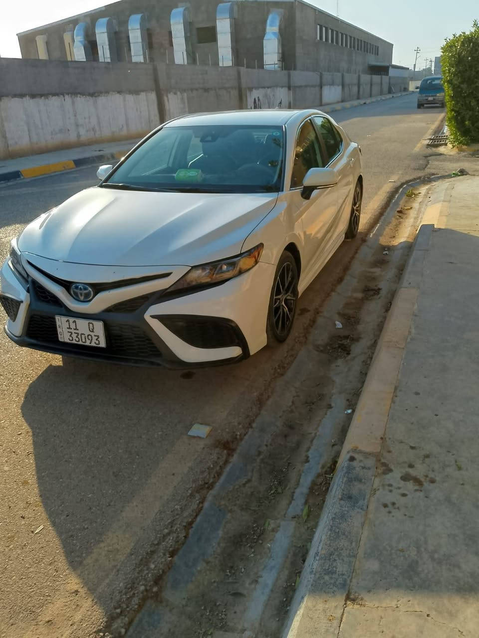 تويوتا كامري موديل 2023هايبرد
رقم بغداد
مواصفات Se فول عدا الفتحه 
بصمه 
دخول ذكي 
تحديد مسار
شاشه كبيره 
كشنات جلد تدفئه تبريد
بدون حادث بدون ايرباك فقط دعاميات مفتوحه
صور الحادث مرفقه بالمنشور 
بيها رصعات بالبنيد والقماره اثر حصو متبين بس بالسونار
ماشيه 42مايل
للاستفسار ***********
الموقع ديالى بعقوبه 
السعر 203 بيها مجال

