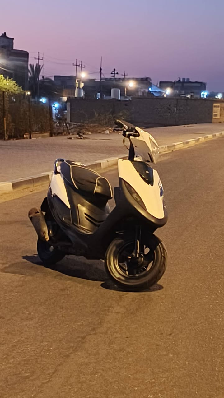 الـسلام علـيكم
مـاكس عـدله
نضـيفه
سـلف
كلـجات رياضيه
ما مفتوحه
نضـافه كدام العين
الـسعرررررر:600وبيها مجال 
مكاني البصره القبله 
هاتف ***********
