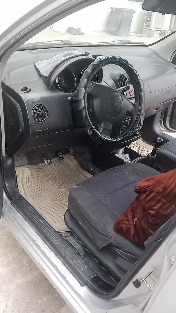 ئەڤیۆ مۆدیل 2006منەفیست سحر 28//***********
