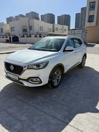 ام جي تروفي • ٢٠٢١ • ٢٠٠٠ سي سي تيربو