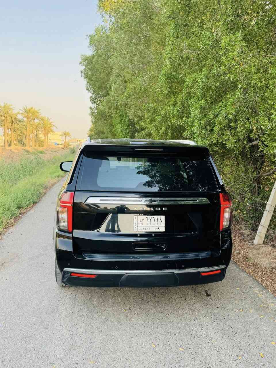 تاهو LS 2022 رقم بغداد وكالة 
فول فول مواصفات شاشة كبيرة لمس كاميرا 
حاسة رادارات بصمة 
 تشغيل عن بعد تحكمات ستيرن بلتوس اوكس
 كار بلي أوتو ستوب للتحذيرات تبيرد مركزي
 تحديد سرعة محرك 8 سلندر
ماشية ١١٢ بيها فقط جاملغ امامي ايسر 
صبغ وباقي مكفول
السعر 390 وبيها مجال
مكاني بغداد تقاطع نهروان 
للاستفسار ***********
