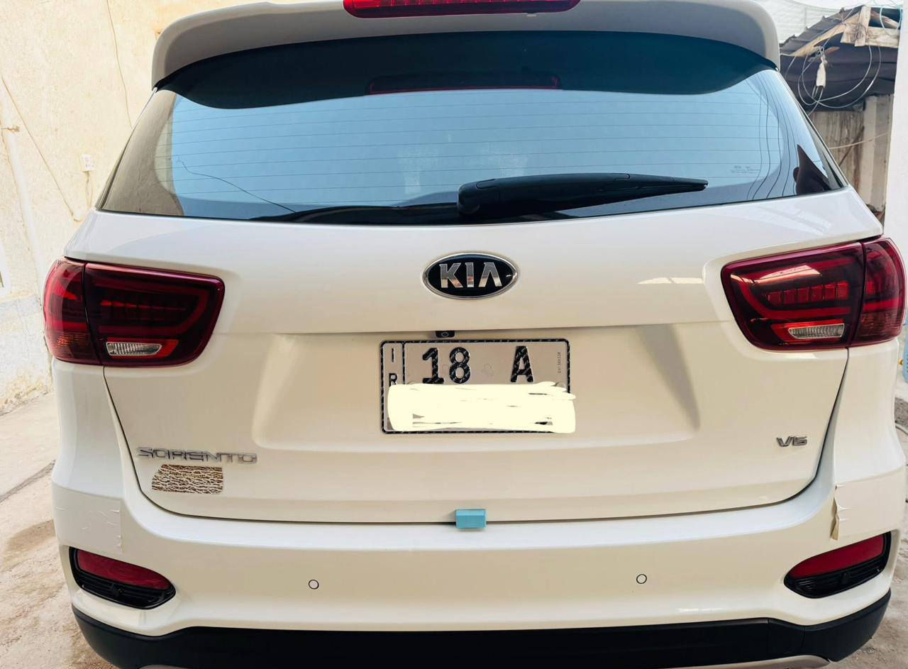 سورنتو 2020 خليجي
جديده السياره 
رقم بابل انكليزي جديد بسمي 
مكينه v6
السعر 265
مكان السياره بابل حله 
***********
