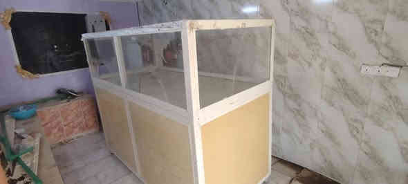 ميز جام خانه العرض متر والارتفاع 220  يفيد مال مخبز  وفلافل للاتصال *********** بغداد النهروان السعر 230 وبي مجال
