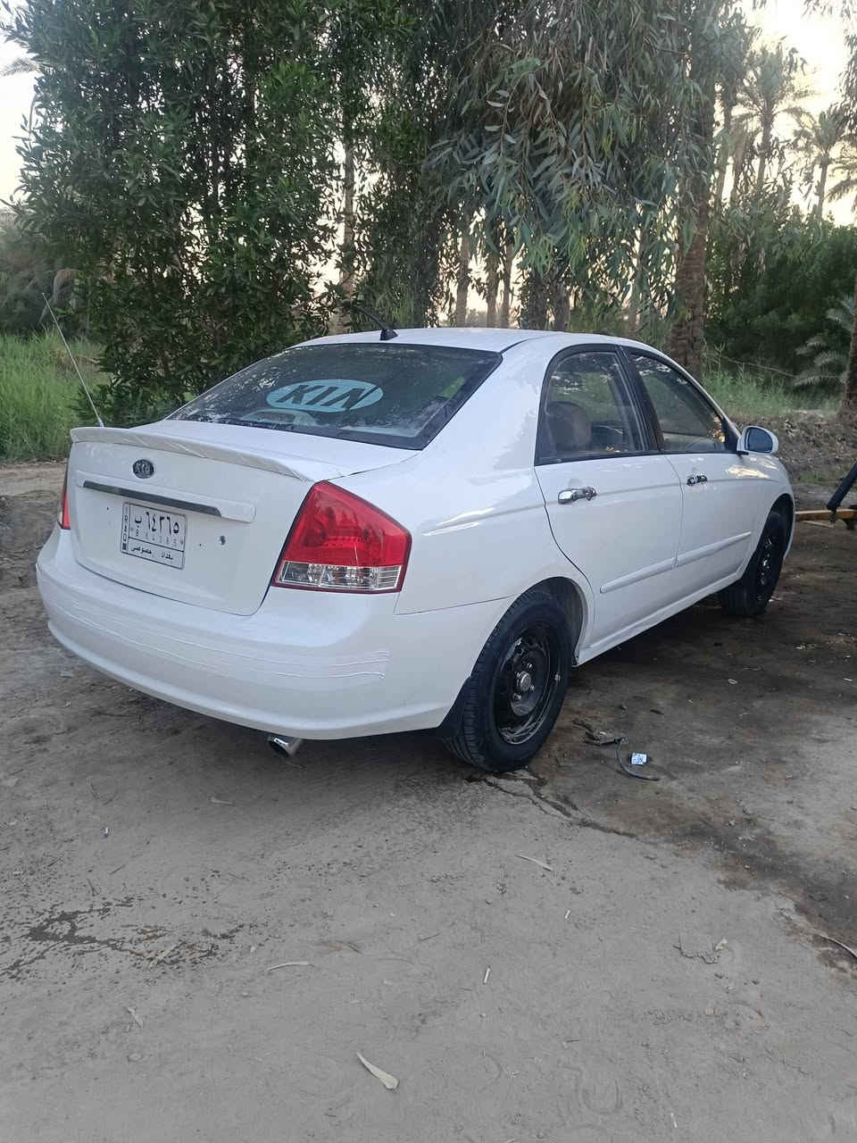 موديل ٩ جديد خليجيه السياره بيه قطعتين صبخ
قبق الجنطه وجاملغ الخلفي وشبر تلوين الجاملغ 
الثاني والباقي كفاله بجم كبس شركه
رقم بغداد سنويه ل ٢٧
مكينه ١٦٠٠ جديده
مكينه وكير كفاله 
حداديه تخم تاير 
تبريد ثلج سياره جديد 
ماشيه ١٦٦ حقيقي السعر ٨٠ وبيه مجال 
نتصل ***********
العنوان الدوانيه شاميه النجف, العراق

