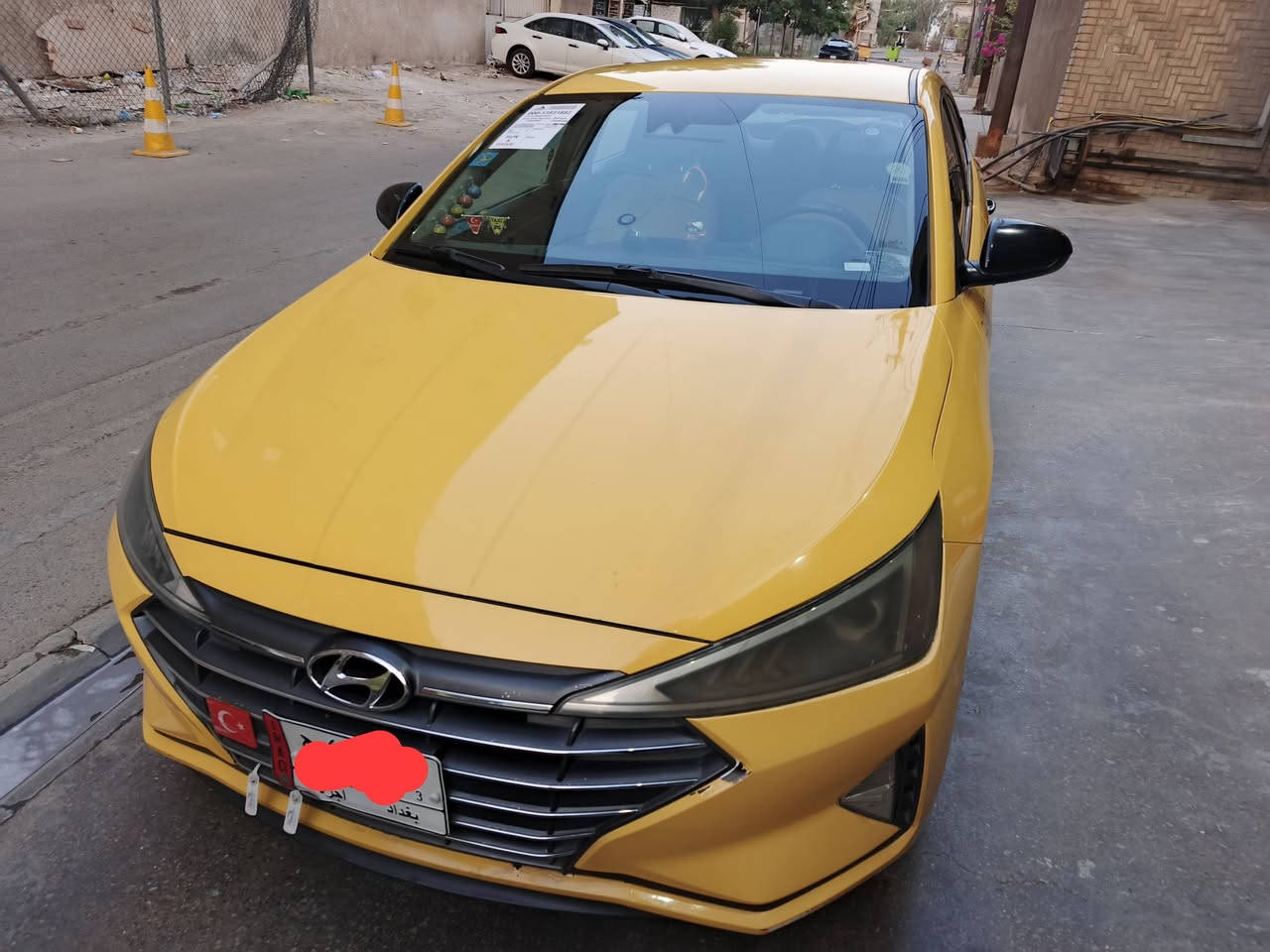 سلام عليكم سياره موديل 2020 وارد امريكي حادثه جاملغ جهت سايق مبدل شويه من خشم الغد سياره جديده ما ناقصه بس اضويه خلفيه يعني نواقص ما تنحسب بيه منضومه غاز مطفيه شايل وايرات رقمه دافع وصولاته ال3 سياره نضيفه كير او محرك علا وضع شركه سياره اليبل واحد ما عدا جاملغ ماشيه 123 ميل معروضه 135 بيه مجال مكانه بغداد مدينه الصدر الحبيبيه *********** موجود واتساب
