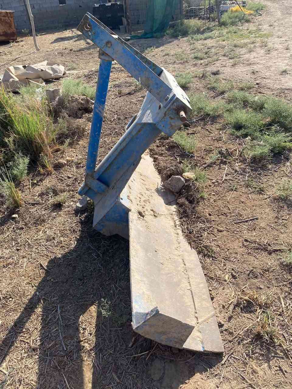 البيع فدان ومعدلان ***********
