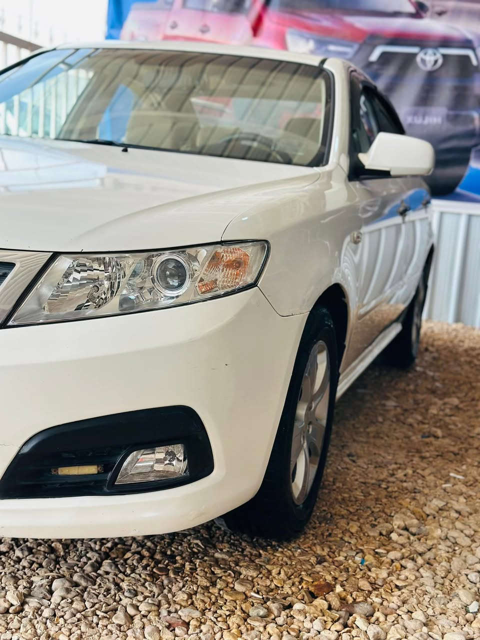 اوبتيما البيع 
موديل 2009 
سياره جديده 
مكفوله من صبغ 
بيه باره جدن بسيط 
فول موصفات 
سعر 127 
موقع بابل الشوملي 
اتصال ***********
