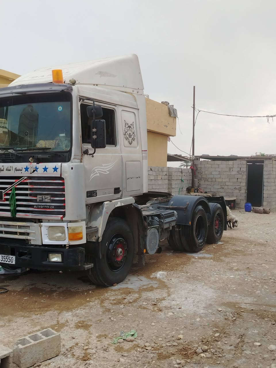 سلام عليكم ورحمة الله وبركاته
سيارة فالفو البيع اف12 مكينه جديده

اصل تك مطوله سياره جاهزه العمل رقم انكليزي

تحويل ثاني يوم سعر 185 بيه مجال

راس او عربانه

***********
