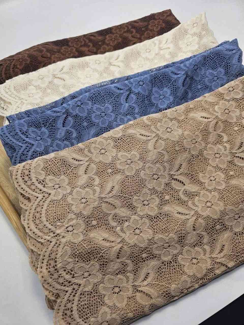 شال ذكاء اصطناعي كيبور اسود+الوان
حجابات الملكة🧕ربطات حجابات شالات جملة فقط
قناة التليكرام https://t.me/+oxs6UGtNE8MyODUy
او زورونا في موقعنا الكائن📍الشورجة-تحت التكية عمارة النعمان(السرداب) ***********
