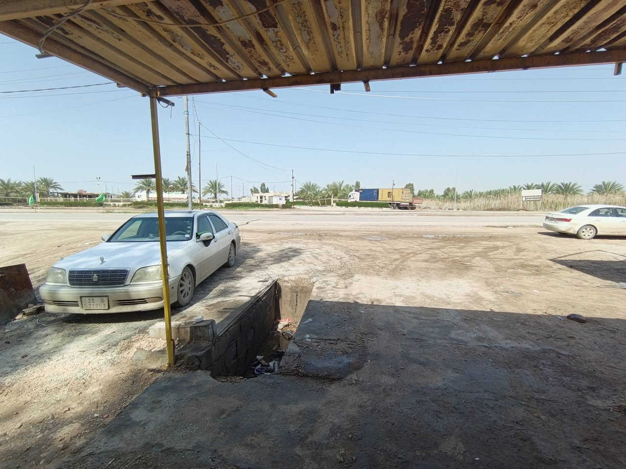 سلام عليكم
محل الايجار مقابل المحطة الريفية  
سعر مناسب 
***********
