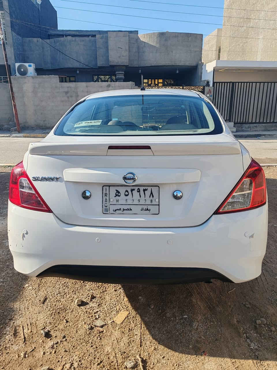 السلام عليكم سياره صني البيع  موديل ٢٠٢٠ ماشيه ٩٤الف  *********** مكاني بغداد سياره حادثه من كدام جها السايق  جاملغ مصبوغ  و بنيد شبير عرض  وطول عرض مصبوغ    سعر 105 وبيها مجال
