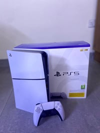 بلي 5 • نضيف جداً • ٣ أشهر