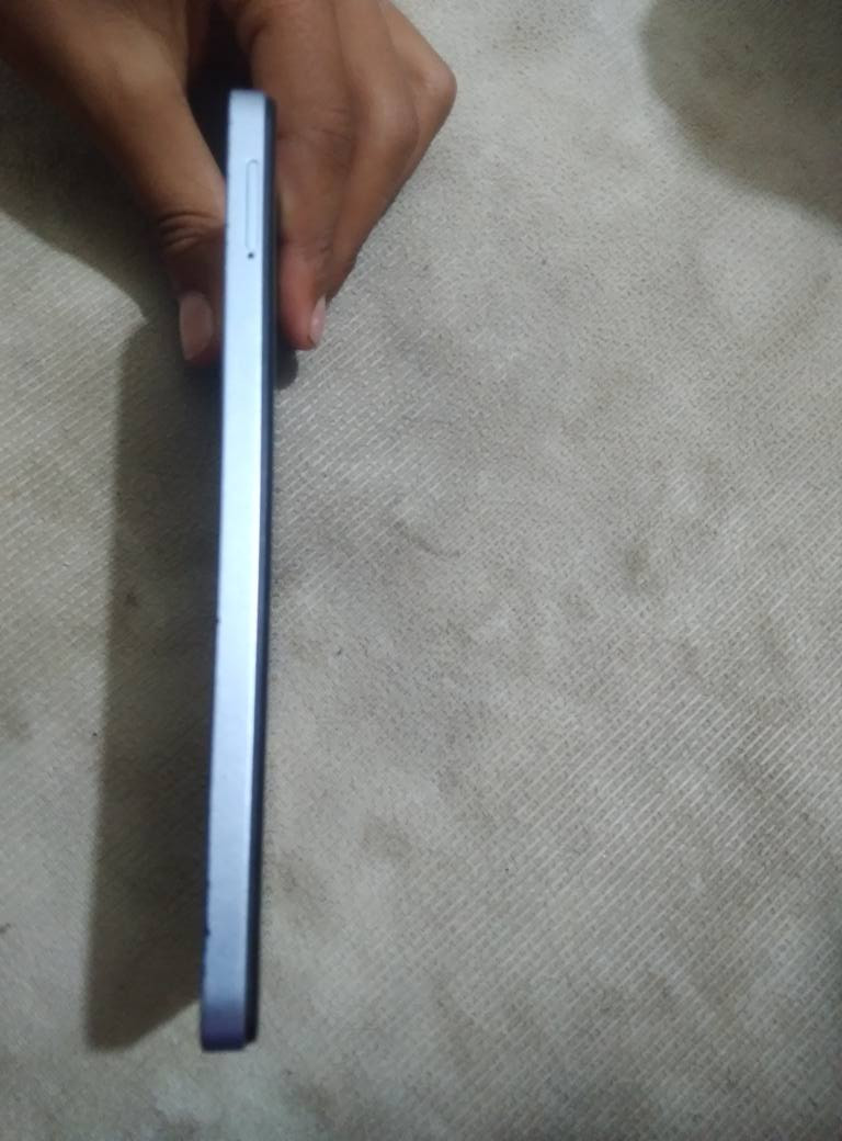 سلام عليكم جهاز للبيع ان فنكس هوت 30i ذاكره 128 السعر 90الف


**إذا كنت صاحب هذا الإعلان وتريد حذفه لأي سبب، رجاءا أرسل رسالة إلى الدعم الفني**