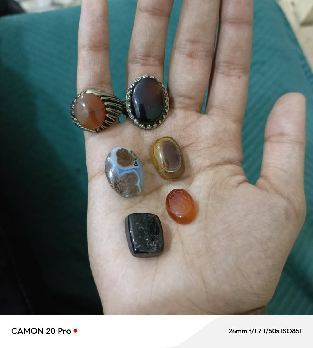 كلهن بـ 30 شلعة،
خاتم عقيق يماني مختوم 925،
خاتم شفه عبد فضه أيراني، 
حجر عقيق داودي، 
حجر جزع وازعي، 
حجر عقيق يماني مخطوط يالله، 
حجر الابردوايت، 
مكاني ميسان العمارة قطاع 30،
للتواصل خاص..


**إذا كنت صاحب هذا الإعلان وتريد حذفه لأي سبب، رجاءا أرسل رسالة إلى الدعم الفني**