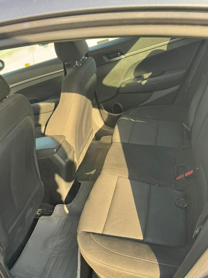 ⚪️وارد أمريكي
⚪️ رقم اربيل
⚪️ بأسمي مكان السيارة اربيل
⚪️ مواصفات ال se معروفه شاشه + تحكم + كاميرا
⚪️ محرك 2000 دوش
⚪️ جميع الايرباگات سليمه 
⚪️ كير جديد مكينة جديدة
⚪️ بلاد مامبدل اي شي شرط الفحص 
⚪️ ماشيه 45000 ميل فقط 
⚪️ حادث تبديل تبديل بنيد وتعديل جاملغ على البارد
⚪️ كلير قمارة بدون معجون(  اعادة طلاء قمارة في الشركة في امريكا )  
⚪️ صور الحادث مرفقة
⚪️ واتس اب فقط *********** 
⚪️ بيع او مراوس بسبورتج وارد امريكي فقط
