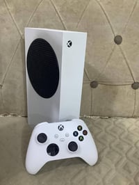 اكس بوكس سيريس إس • مستعمل • حي الحسين القديم