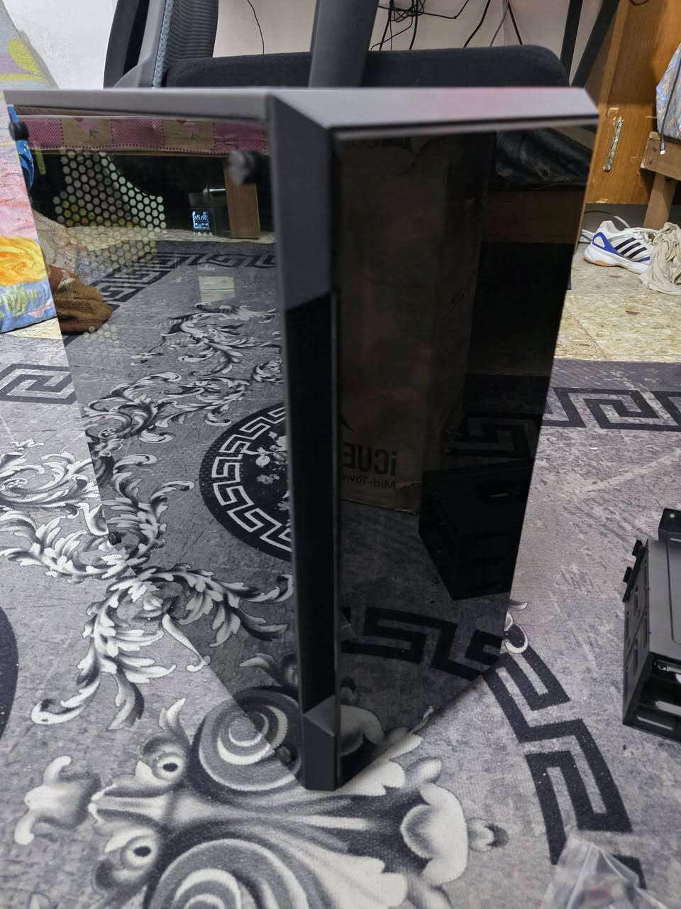 كيس cosiar 220t tempered glass للبيع كيس نظيف كلش استخدام اقل ال 4 اشهر ويا 3 فانات asus tuf ويه التقسيم مال فانات وال rgb hub // سعرة 50 الف قفل // مكاني الدورة قرب فتحة اسيا وتوصيل ما عندي // ***********
