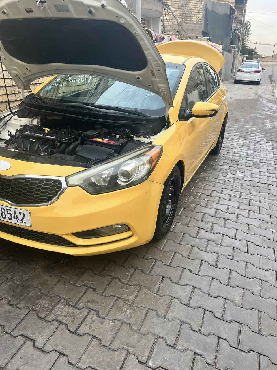 السلام عليكم فورتي موديل 15
سياره جاهزه مدوشمه عام 

مكينه كير مكينتها 1800 دوش المرغوبه 

رقم جديد سنويه لل 29

ماشيه 180 فقط مراوس بكورلا 13 امريكيه

بيع ماابيع عندي خط تعذروني

مكاني الشعله 

***********
