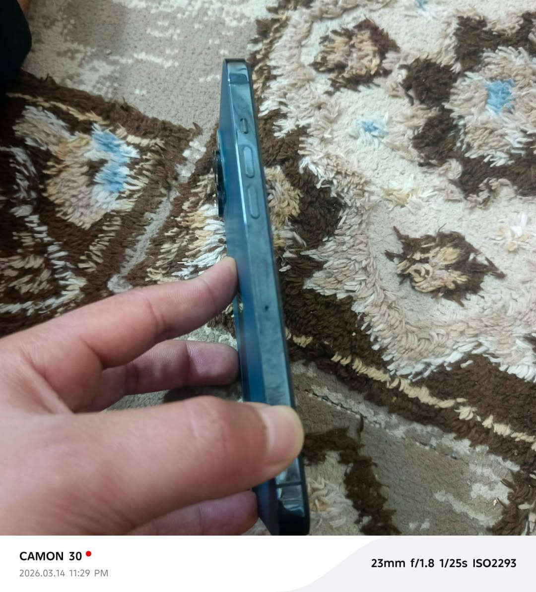 اسلام عليكم جميعا
ايفون 12 برو ماكس 
ذاكره 256
بطاريه 71 ما مبدله وشحنو فول
مبدل فقط شاشه والوانها حلوهه 
كلشي شغال بي ما بب اي عطل
للبيع او مراوس بجهاز يشغل 120 فريم بوبجي


**إذا كنت صاحب هذا الإعلان وتريد حذفه لأي سبب، رجاءا أرسل رسالة إلى الدعم الفني**