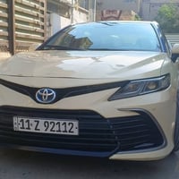 كامري موديل 2023اصل السيارة كير محرك بطاريه كفاله السيارة بيهة قطعه صب...