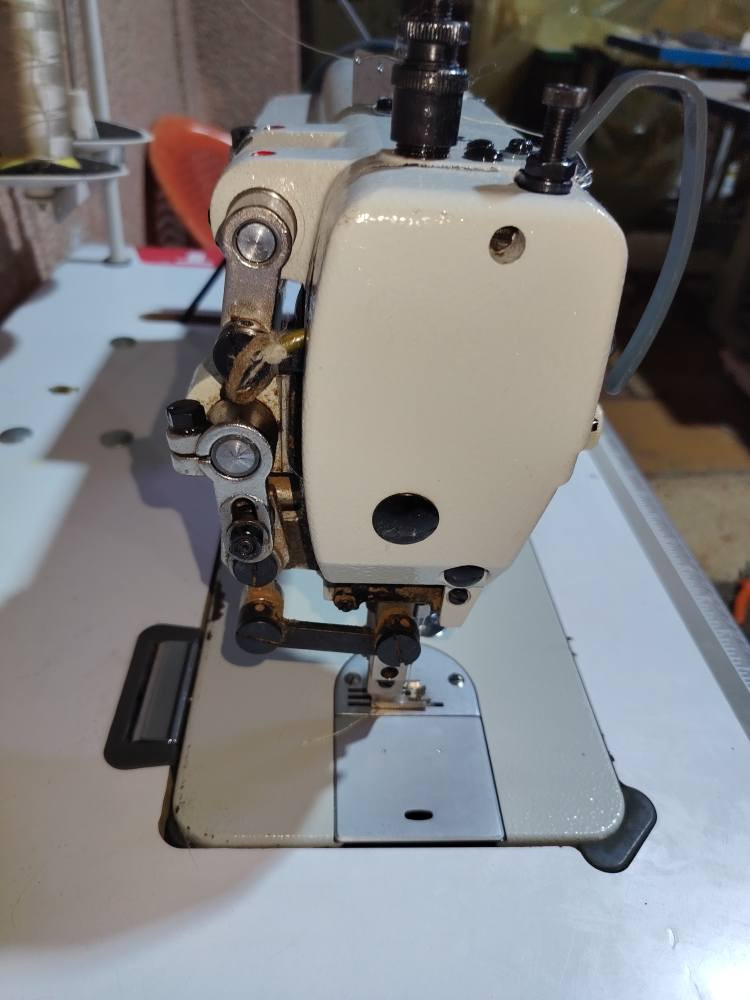 مكينه صناعي جاكيت جوزة خشنه ابره 25 نبذة 12 دبل بايه سحب ماطور كاتم مستعملة للبيع بغداد الشعب اتصال واتساب *********** بغداد, العراق
