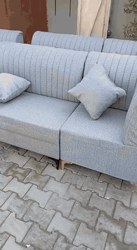 للبيع  ديوجديد شغل  فول 10مقاعد و20مقعد العنوان مقابيل البطاقه الوطنية الاتصال *********** انسب الا سعار بس يمي
