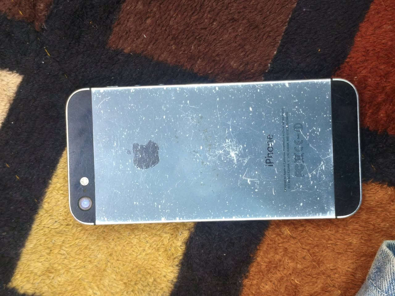 السلام عليكم ايفون 4sو ايفون 5sعطلانات ماعرف شنو عطلهن تاخذهن تستفاد تفصيخ او تصلحهن قيم و اخذ للاستفسار ***********
