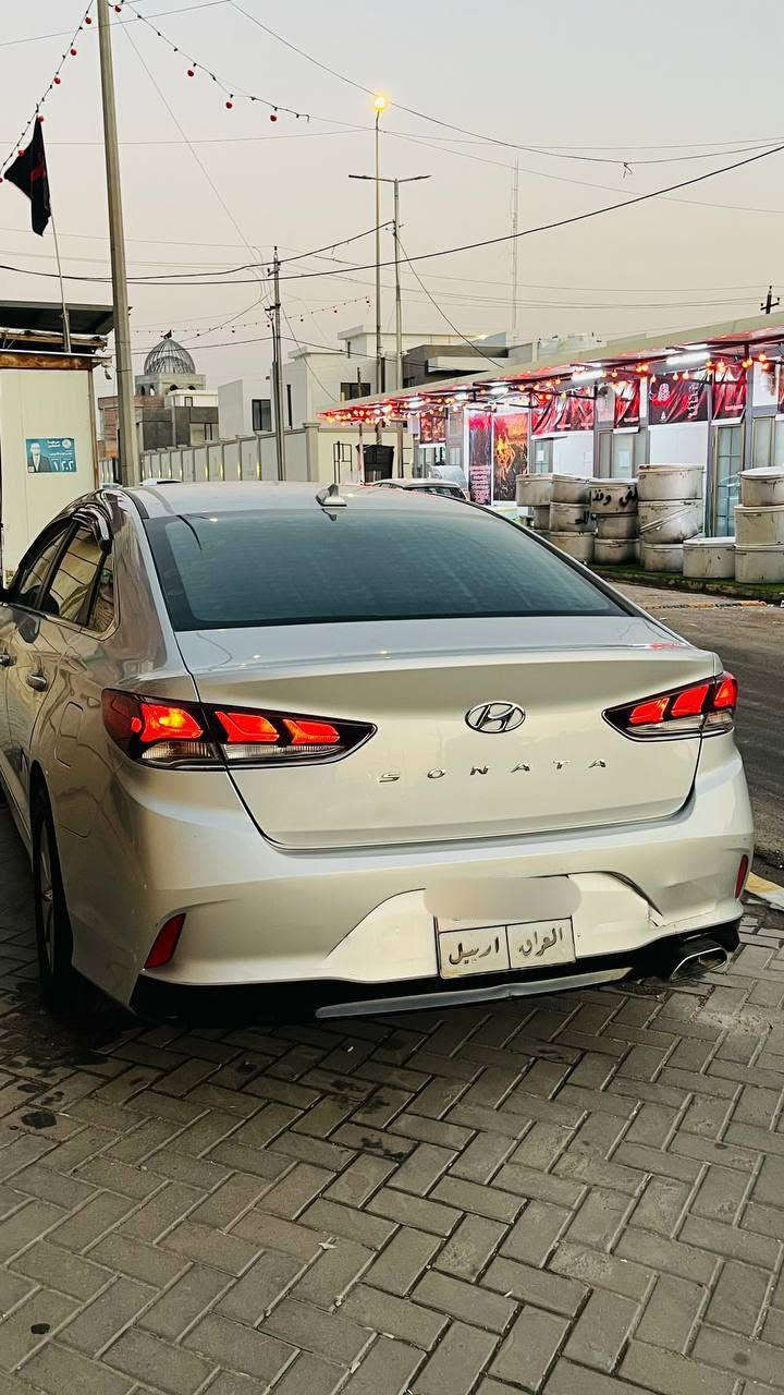 سوناتا وراد امريكي كلين 2018 رقم اربيل منتهيه السنويه نهايه  ال 25 بيه تحكات ومبدل المداكر الاماميه اصلي تفصيخ  وبيه رشات صبغ بصيطه بلبنيد سياره جاهزه من كل شي مكينه كير حداديه كله جديد ومناقصه شي سعر 128 وبيه مجال مكان السياره البصره مكلف بلنشر الاتصال او وتساب ع الرقم***********
