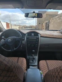 كورلا 2013 للبيع او مراوسه كورلا تكسي... التفاصيل اتصال ع الرقم .... ‏...