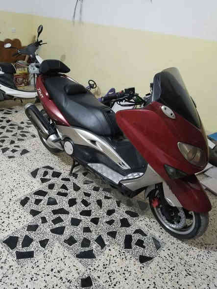 تي ماكس مديل 8 بلادي الدراجه كلش نظيفه الشراي يتصل 
***********
