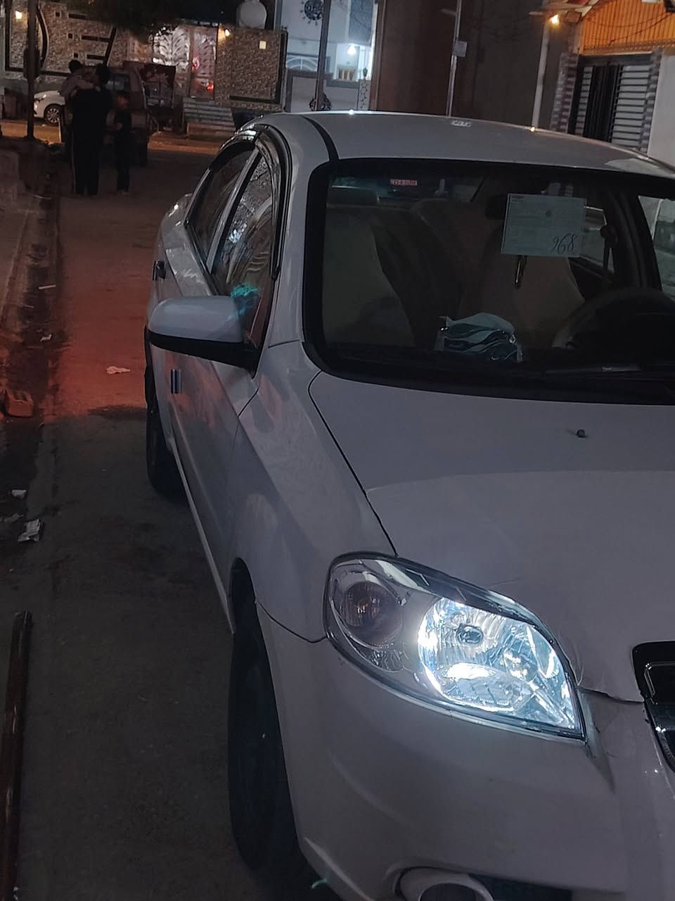 السلام عليكم ..
افيو موديل 2011 

مكينه 1400 مفتوح المرغوب +كير اوتوماتيك 

تبريد ثلج + تدفئه

بيها فقط تبديل قبق جنطه بلادي بدون دواخل

رقم بابل + السنويه لل 2029 

السعر المطلوب 76$ وبيها مجال قليل 

المكان نجف حي المهندسين

رقم الهاتف ***********
