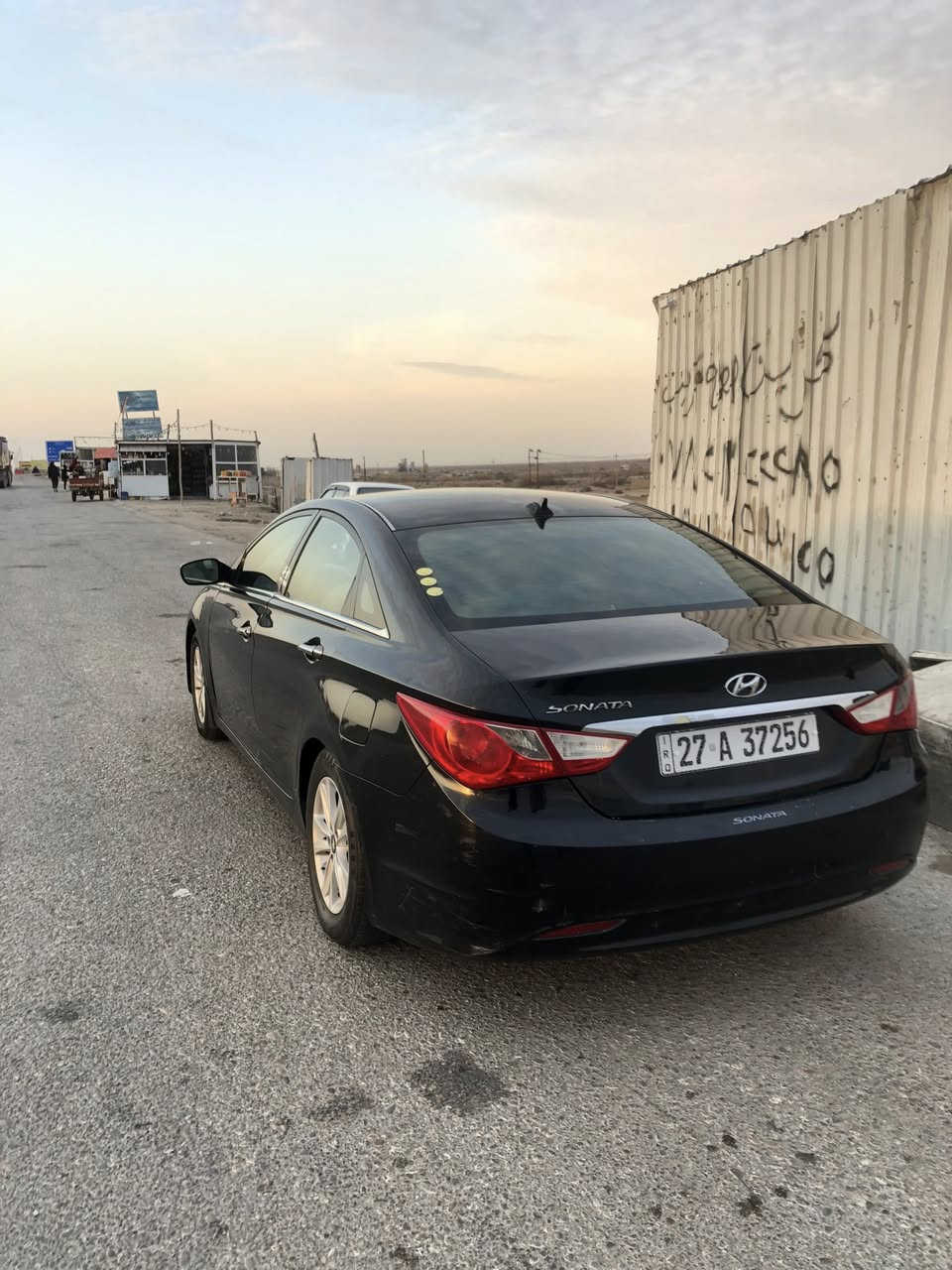 السلام عليكم 
سوناتا ٢٠١٣ وارد امريكي 
رقما ذي قار باسمي ابيع تحويل
مكينه ٢٤٠٠ GDI
تبريد تدفئه حداده وتايرات وكير كله تمام ما عدا المكينه توها شادها جديده قبل شهرين وحاليا تنقص ماعرف شنو السبب بس ابيع مكينه ما مكفوله وصلها بيها قبل شهرين شادها 
حادثها دعاميه وايرباك طاك
تحكم ستيرن صفحتين
مانع انزلاق ABS
كشن كهربائي 
تدفئة كشنات
السياره جاهزه وما متعوبه من دوام للبيت علما دوامي جان بسفوان وانا بالمركز السعر ١٠٦ وبيها مجال حك الجيه عنواني البصرة القبله 
هاتف ***********
