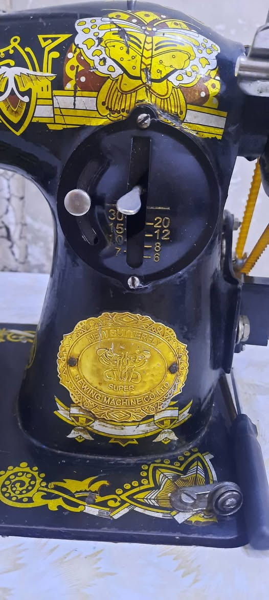 للبيع مكينة فراشة بدون الميز من القديمات ب٥٠ بغداد منطقه البلديات


**إذا كنت صاحب هذا الإعلان وتريد حذفه لأي سبب، رجاءا أرسل رسالة إلى الدعم الفني**