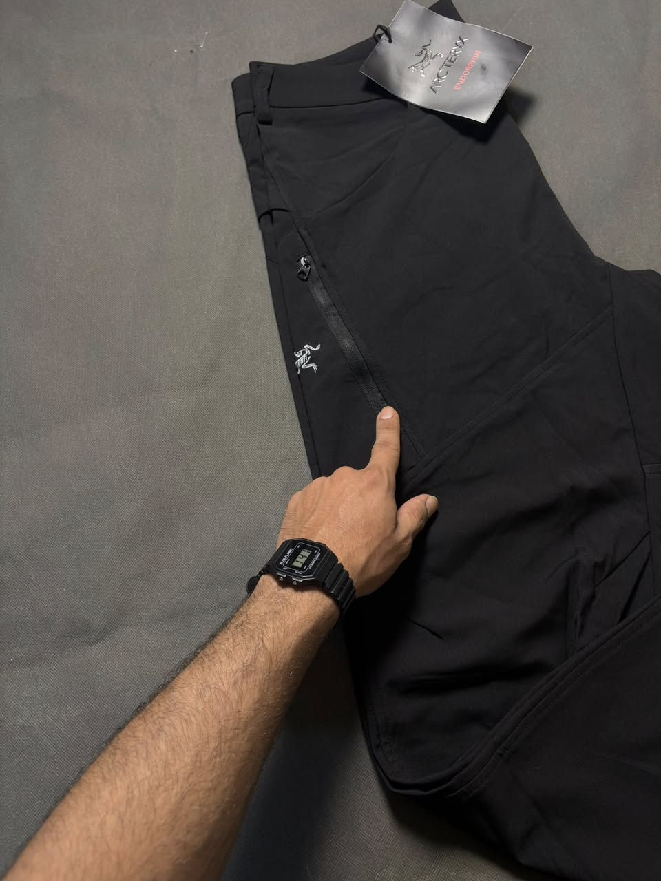 ARC'TERYX- GORE- TEX
قياس كمر٣٥-٣٤
طول ٩٨ سم

توصيل كل محافظات


**إذا كنت صاحب هذا الإعلان وتريد حذفه لأي سبب، رجاءا أرسل رسالة إلى الدعم الفني**