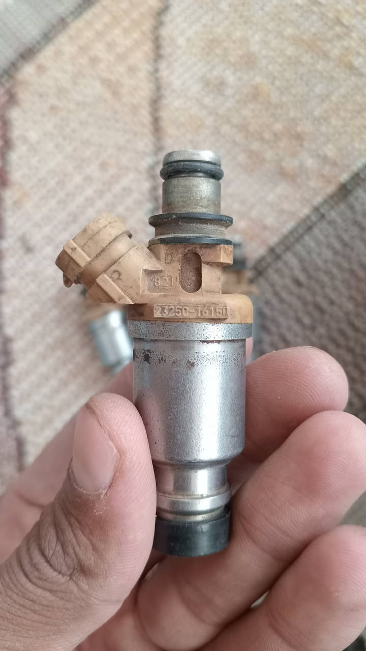 تخم نوزلات كورلا تسعينات محرك١٦٠٠ اقتصادية 
٣٠ 💸
مكان الشطرة 
***********
