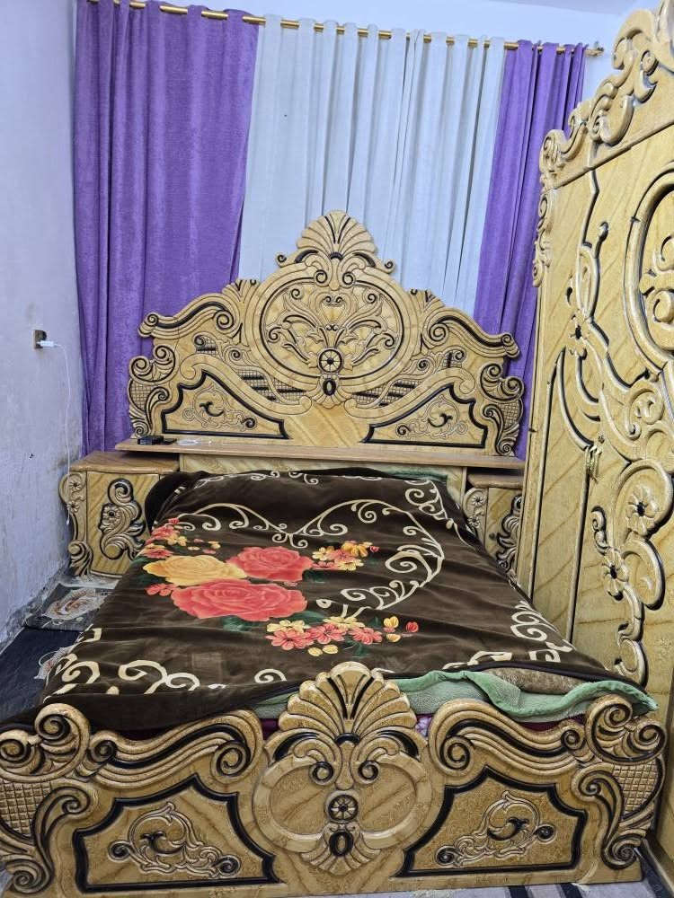 غرفه جديد تزكام نهايته قفل600
العنوان الناصريه مدينة الصدر ‏‪***********‬ ناصرية, ذي قار
