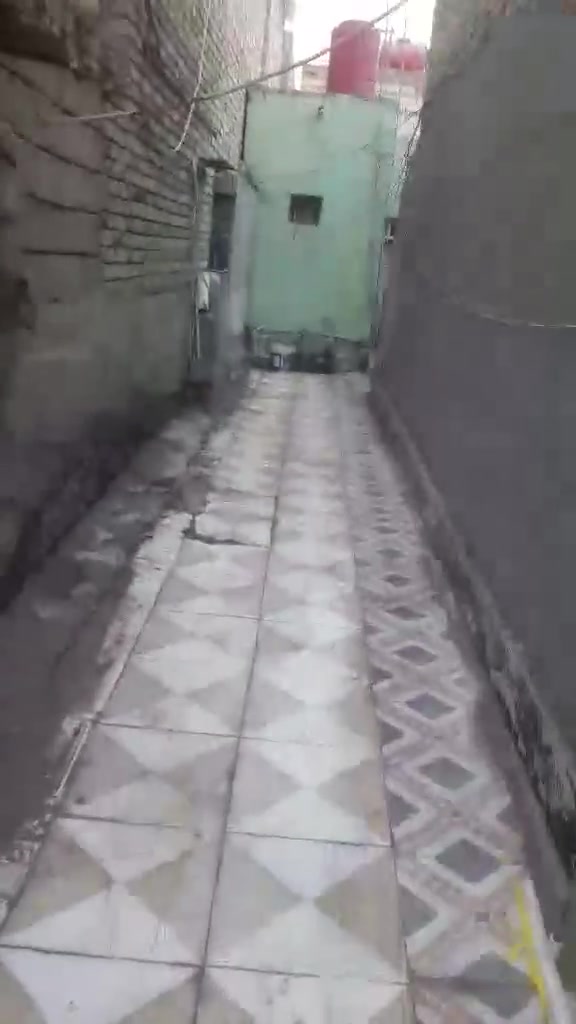 دار طابو صرف دولان وجه الدولان 2متر الدار المساحه الكليه 110 في شارع 60 مقابل ابو احمدالحداد ‏‪وتساب ***********
